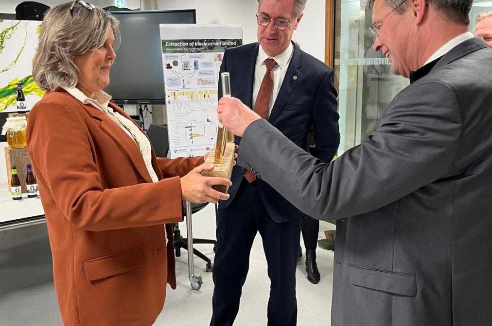 Oud-premier Balkenende bezoekt JRCZ